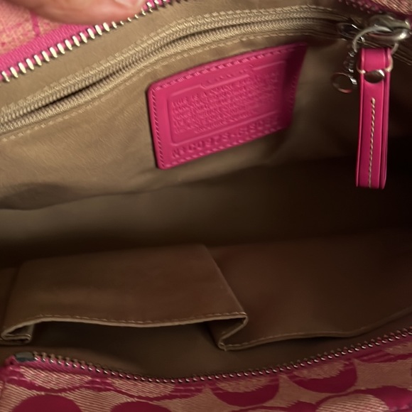 Coach Bag Hot Pink with Braid - Picture 4 of 7